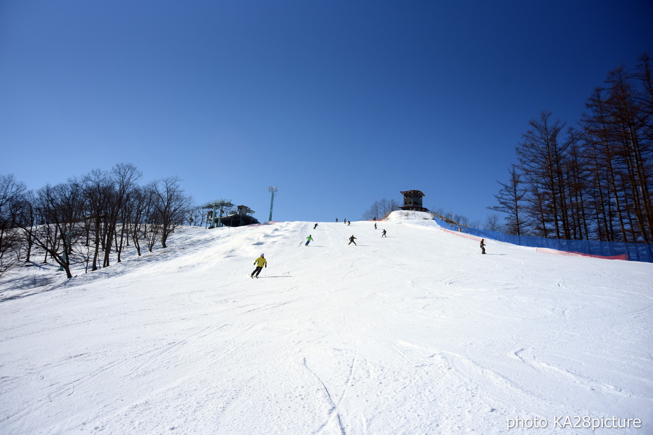 北海道十勝・めむろ新嵐山スキーリゾート メムロスキー場　麗らかな春の日差しを浴びながら。。。